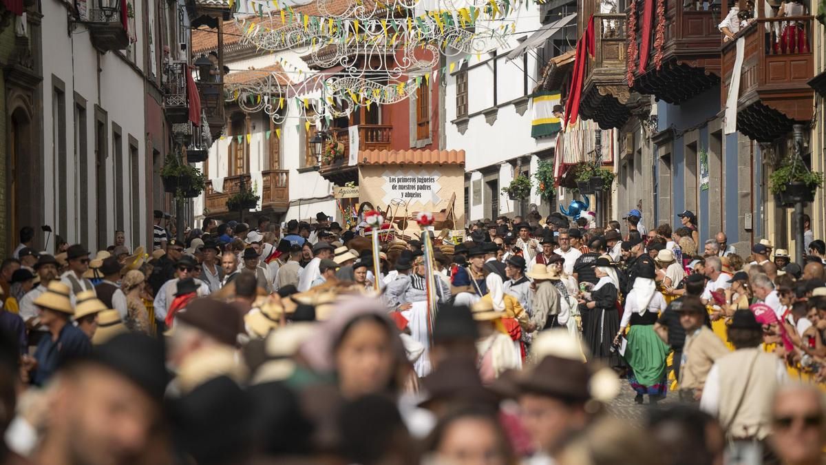 Gran Canaria celebra este lunes la 74º Romería-Ofrenda del Pino