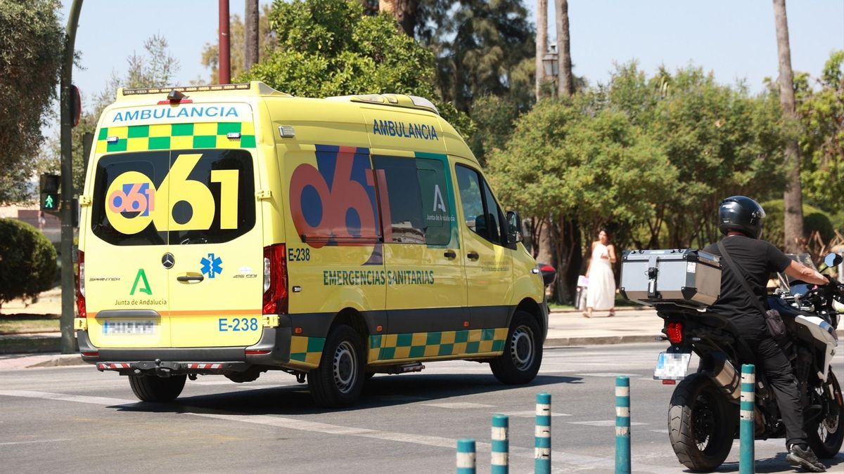 Una ambulancia del 061, en imagen de archivo.