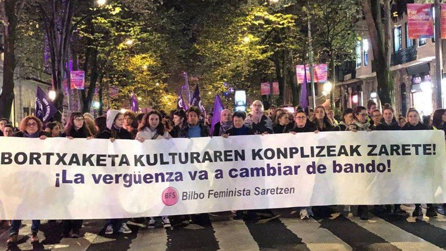 photo 5920022053262575125 y