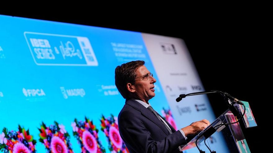 Almeida saca pecho del acuerdo para Maricarmen: "La acampada debería ser levantada de forma inmediata"