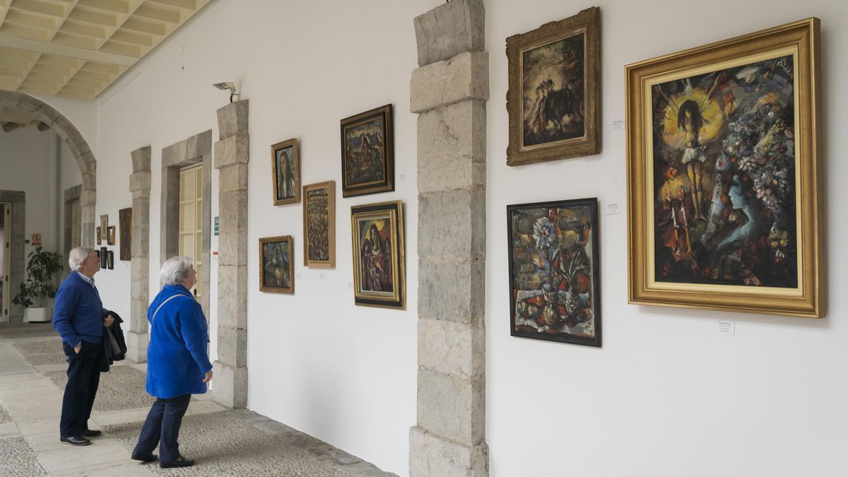 El Parlamento de Cantabria recibe 92 relatos para el concurso 'Sin Barreras' sobre el papel de las mujeres en la sociedad