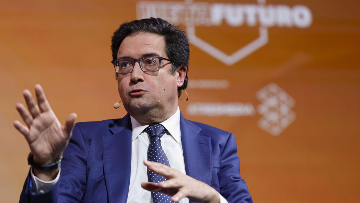 El ministro de Transformación Digital, Óscar López durante su participación este jueves en la IV edición del foro de reflexión 'Metafuturo' organizado por Atresmedia