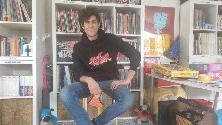 Montar una tebeoteca para que los chavales del barrio amen los cómics y las películas