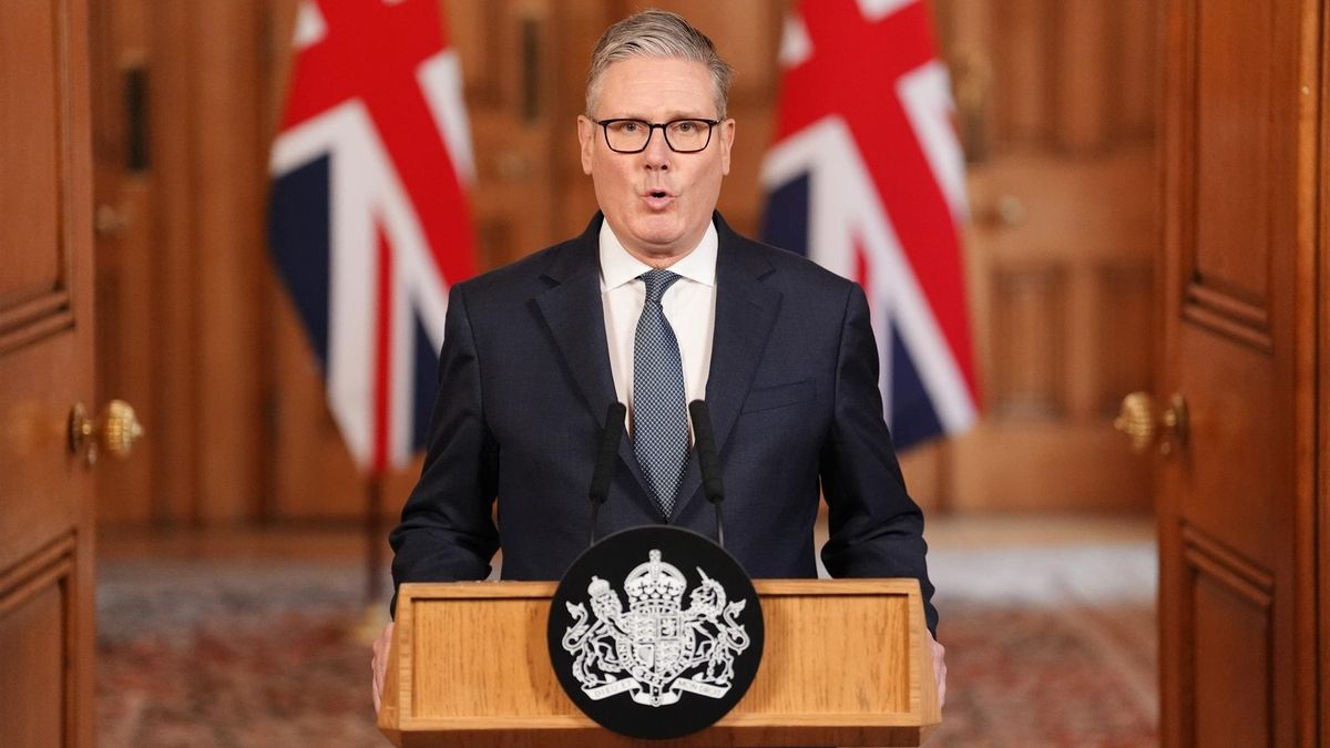 Reino Unido acepta que EEUU use sus bases, pero niega que se esté metiendo en una guerra como la de Irak