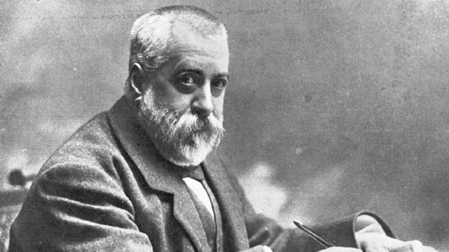 Marcelino Menéndez Pelayo ya no tiene quien lo lea: sus libros en un almacén y su biblioteca en obras desde hace seis años