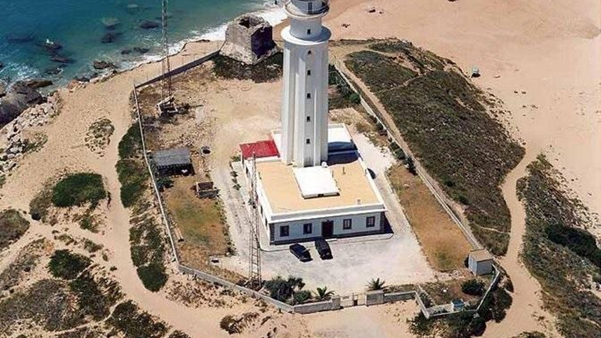 Rescatado el cadáver de un inmigrante subsahariano a once millas al suroeste de Cabo Trafalgar