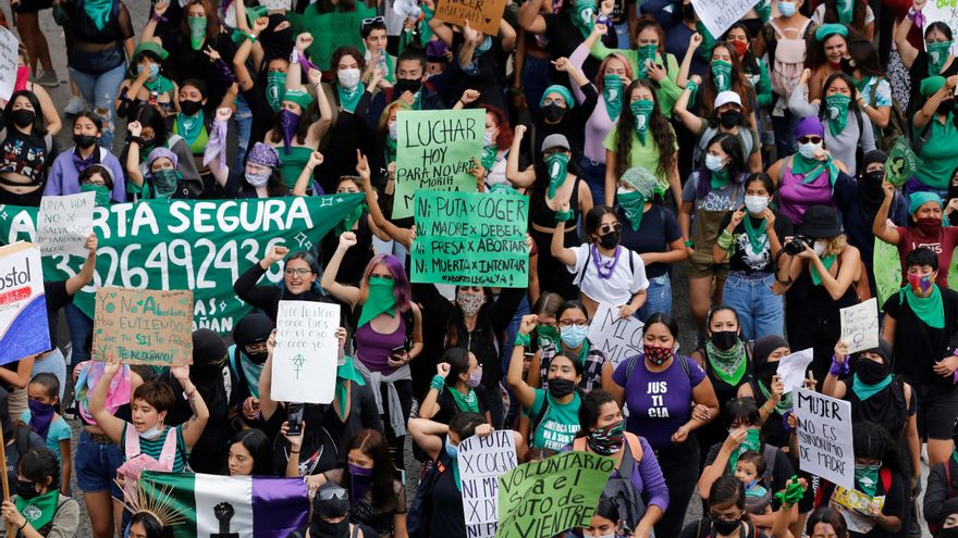 México despenaliza el aborto tras una decisión de su máximo tribunal