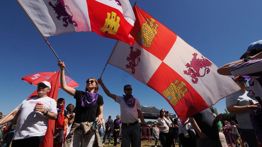 Los irreductibles de Villalar: "Esto sirve para recordar lo que es Castilla, una patria que ha sido marginada, partida y explotada"