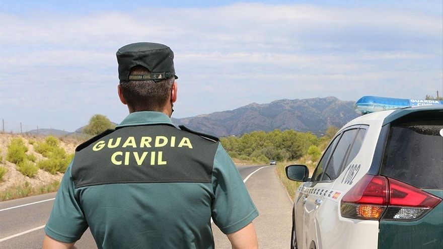 Mueren un hombre y una mujer en sendos accidentes de tráfico en Badajoz y Cáceres