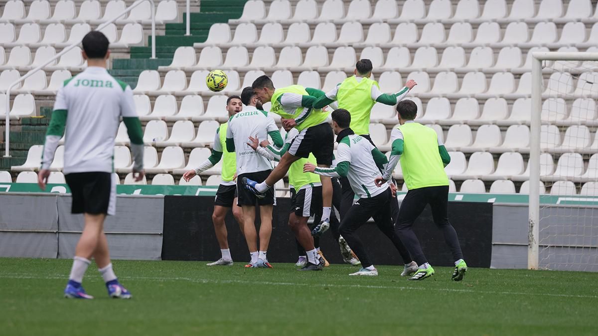 Las imágenes del amistoso entre el Córdoba CF y el filial