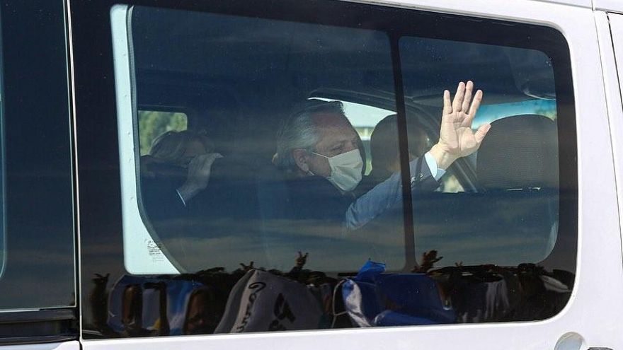 Una segunda ola peor: pronostican picos más altos que en 2020 y el Gobierno se apura a vacunar a los mayores de 60