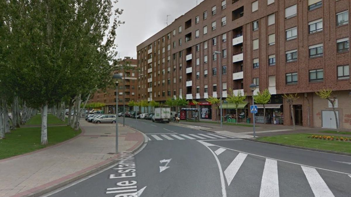 Evacuada a urgencias afectada por un incendio provocado por una vela