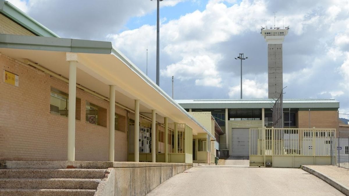 Las agresiones a funcionarios de prisiones serán castigadas con hasta cuatro de años de cárcel