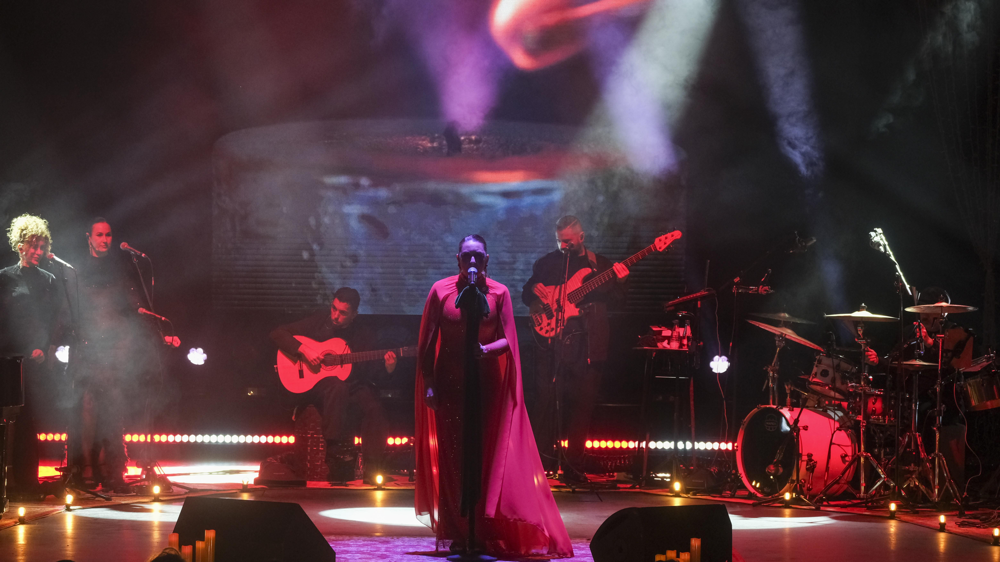 La magia de la Navidad con Niña Pastori, en imágenes