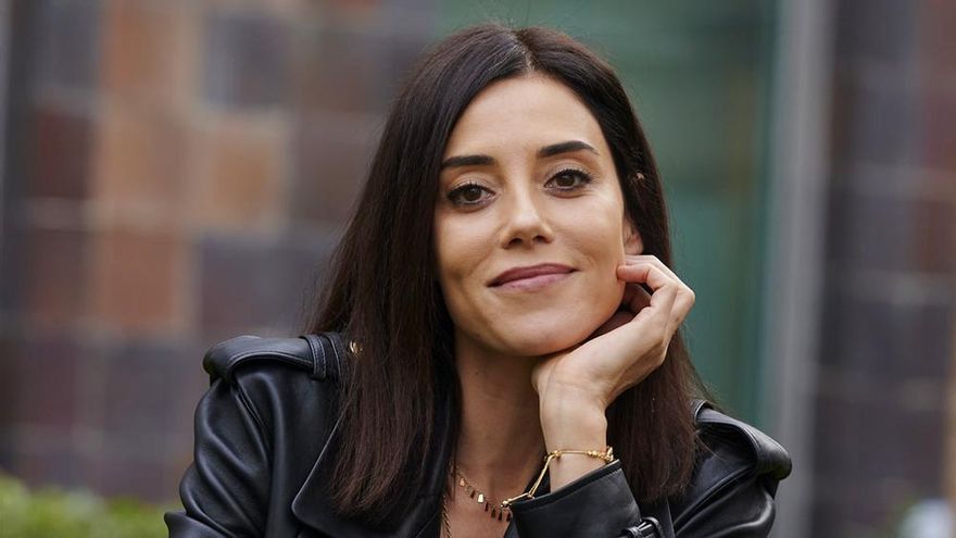 España se rinde a Cansu Dere, la estrella turca que sortea la censura y combate el machismo con 'Infiel'