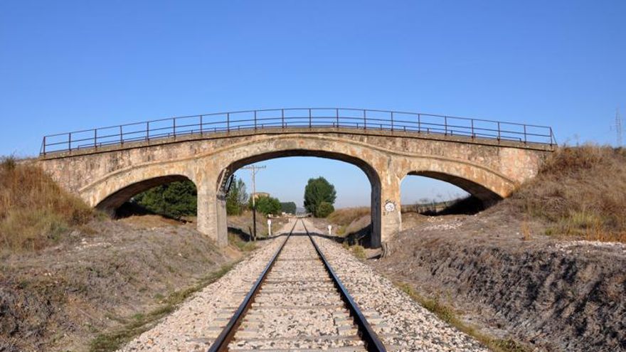 Paso superior La Melgosa por Adif como Bien de Interés Patrimonial