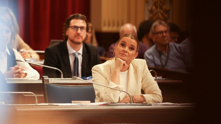 PP y Vox reclaman vía urgencia al Gobierno que bonifique los vuelos chárter desde Mallorca para la final de Copa