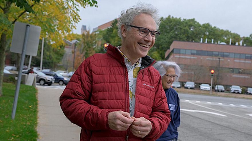 El ilustrativo caso de la esposa y “primera autora” que no ha recibido el premio Nobel