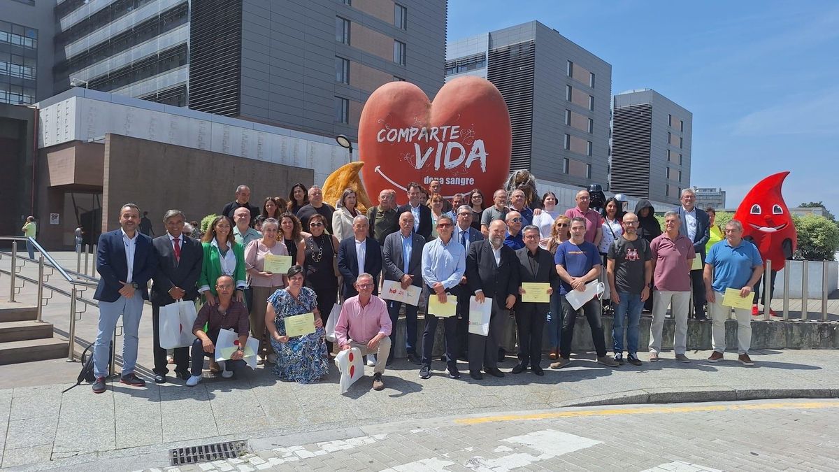 Reconocimiento a los donantes de sangre de Cantabria.