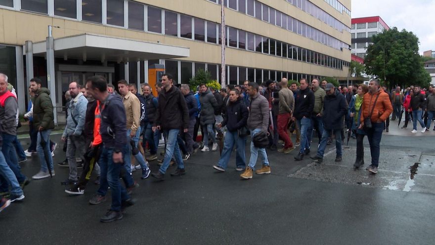 Los trabajadores de Bridgestone en Basauri siguen con los paros: "Las mejoras en las condiciones del ERE son insuficientes"