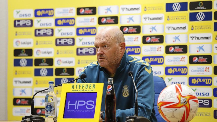 Mel hará cambios en la alineación frente al Vélez en la Copa del Rey