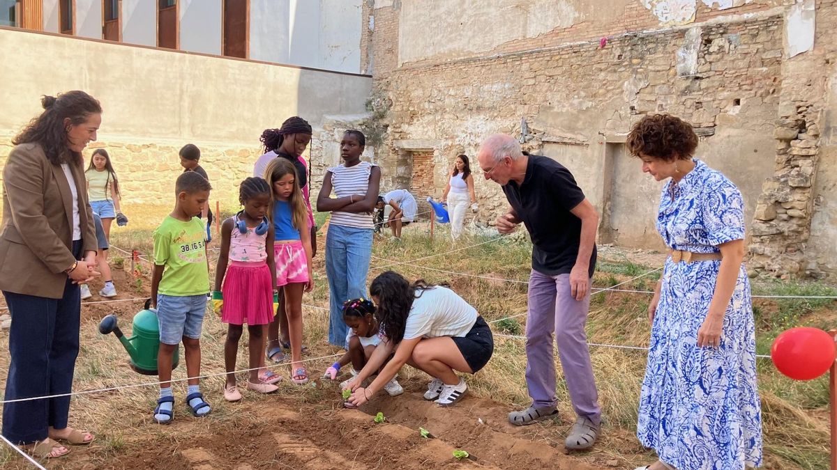 Menores de entre 6 y 13 años se convierten en hortelanos en 'La batalla del jardinero planetario’ de Logroño