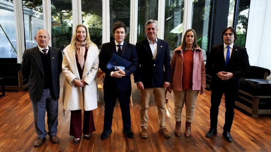 Milei le ratificó al campo que por ahora no habrá baja de retenciones pero que en el futuro las eliminará