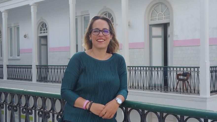 El Cabildo señala que la consejera de Sanidad recibió la vacuna de la COVID-19 al estar incluida en la relación profesionales del Hospital de Dolores