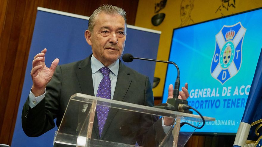 Paulino Rivero, todo en política sin dejar de ser un ‘birria’ de cuna