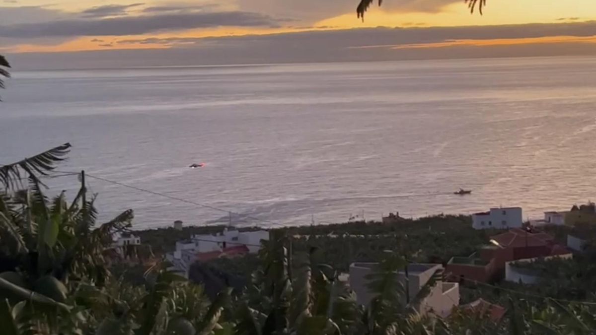 El dispositivo de emergencia durante la recuperación del cuerpo del hombre fallecido.