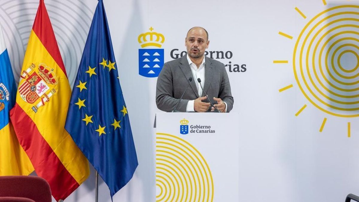 Archivo - El portavoz del Gobierno de Canarias, Alfonso Cabello