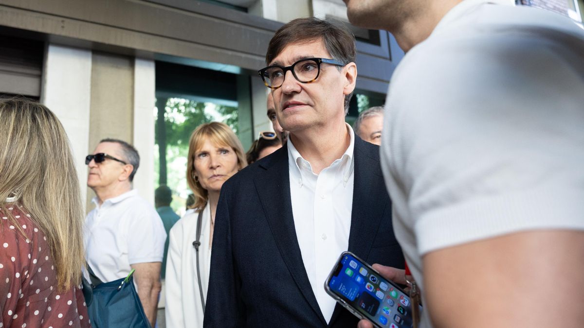 Salvador Illa llegando a la reunión del Comité Federal.