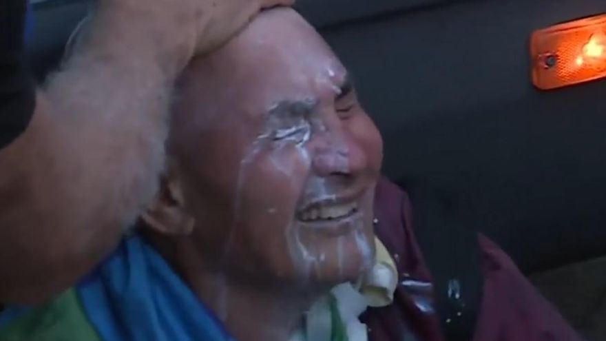 Otra vez la policía reprimió a jubilados que protestaban afuera del Congreso