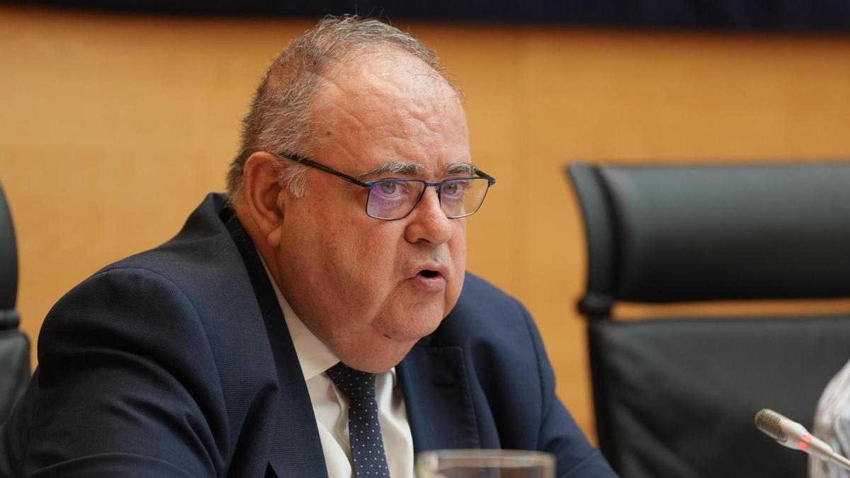El consejero de Sanidad de Castilla y León promete consulta de médico de familia en 48 horas aunque hace un año dijo que ya se daba