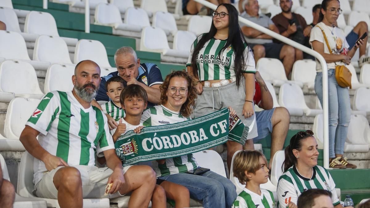 Grada Blanquiverde del Córdoba CF - Granada CF