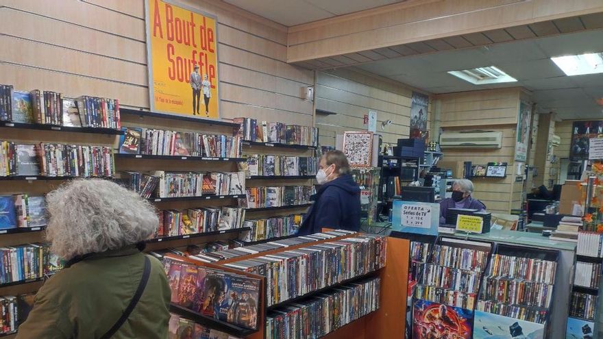 El último gran videoclub de Madrid, al límite: "Si el crowdfunding no llega a buen puerto, me rindo"