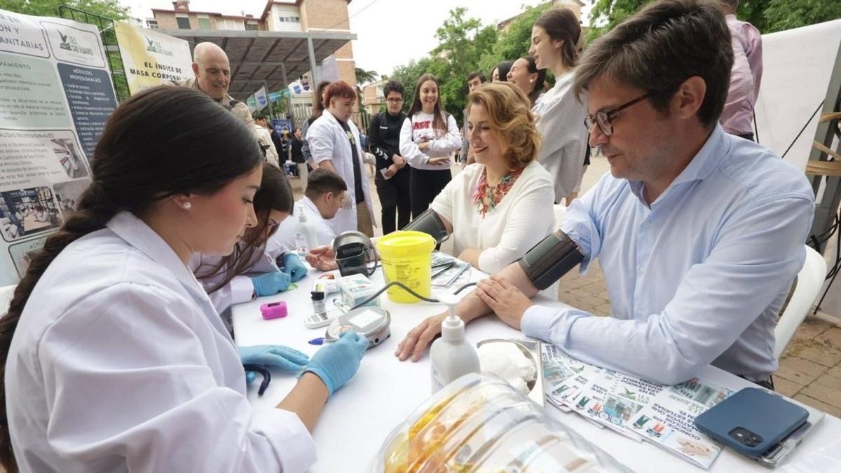 Cerca de 700 estudiantes del tercer ciclo de Primaria y Secundaria participan en la II Feria Orientasur