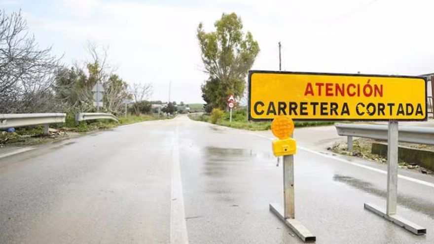Carretera cortada.