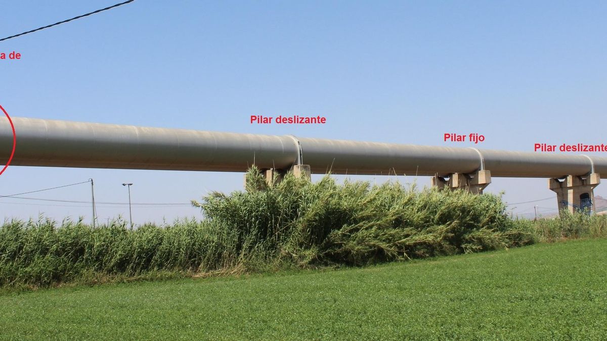 Nueva fuga de agua en el acueducto Tajo-Segura, esta vez en un sifón del post trasvase en Orihuela