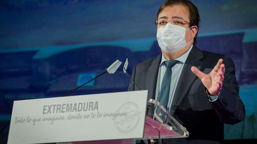 El presidente de Extremadura, Guillermo Fernández Vara, este viernes en un acto en Mérida