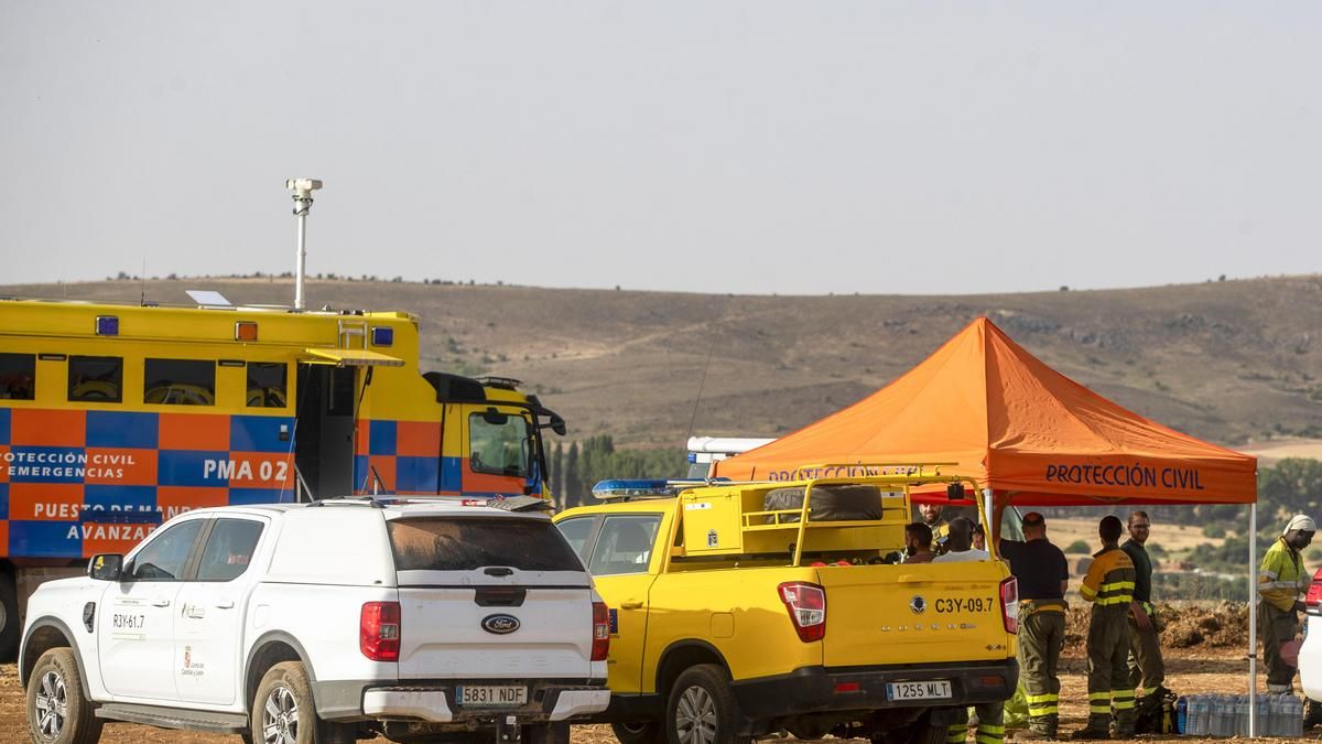 Castilla y León no descarta que el fuego de La Mierla alcance Soria y refuerza el operativo