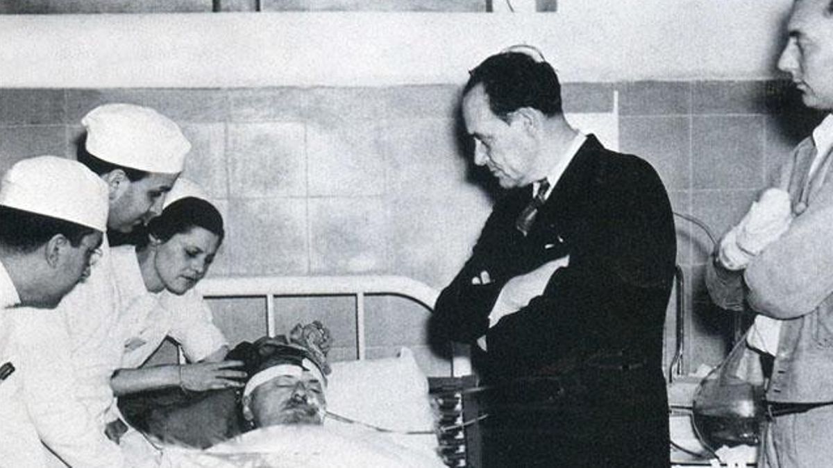 Ignasi Ponsetí, el médico español que asistió a las últimas horas de León Trotski