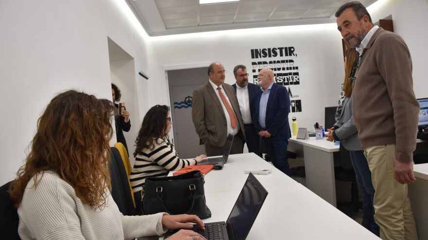 Los ocho espacios 'coworking' de Castilla-La Mancha han impulsado cerca de un centenar de proyectos de emprendimiento