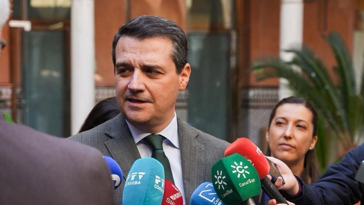 Bellido pide al Gobierno "saber cuántos ingresos del Estado" tendrán las corporaciones locales