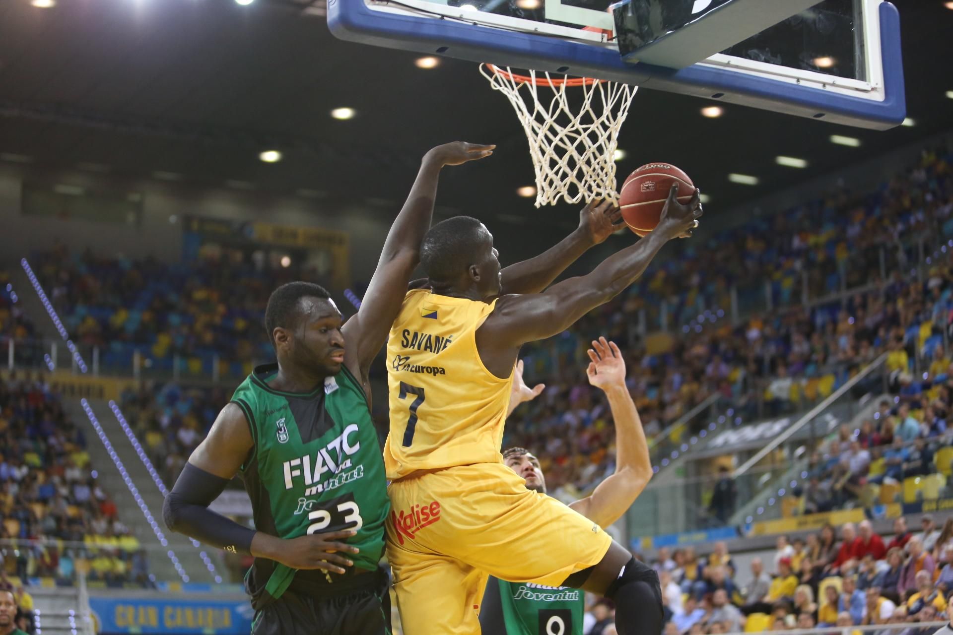 Partido entre el Herbalife Gran Canaria y el FIAT Joventud disputado en el Gran Canaria Arena.