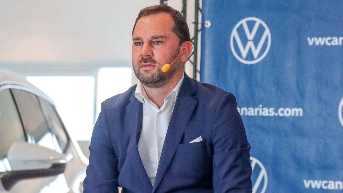 El nuevo director deportivo del Tenerife tiene claro “el objetivo y el camino”