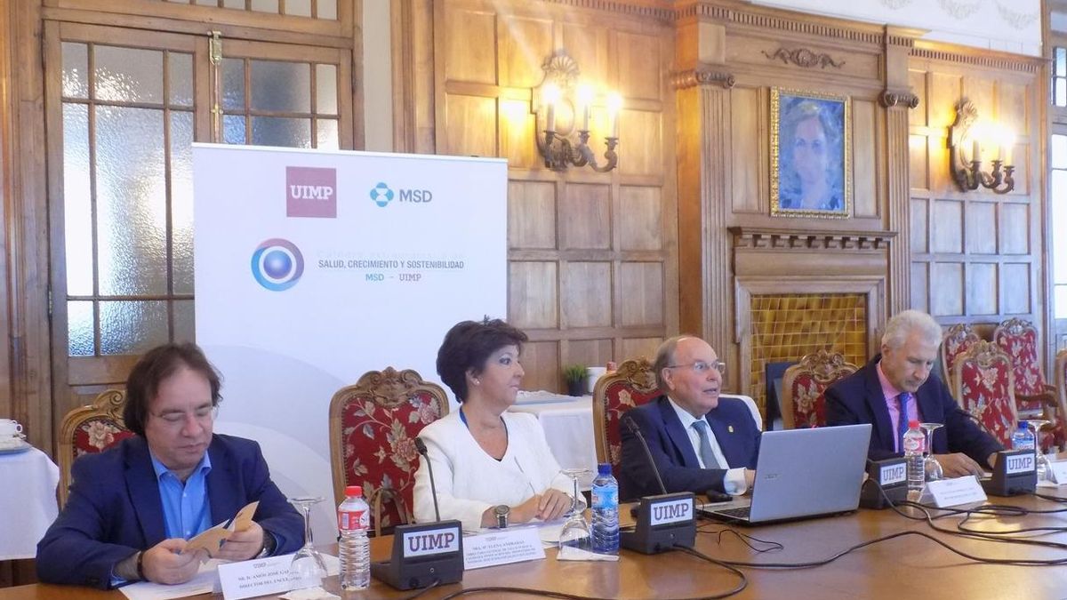 Sanidad defiende que el calendario de vacunación español es "uno de los más completos"