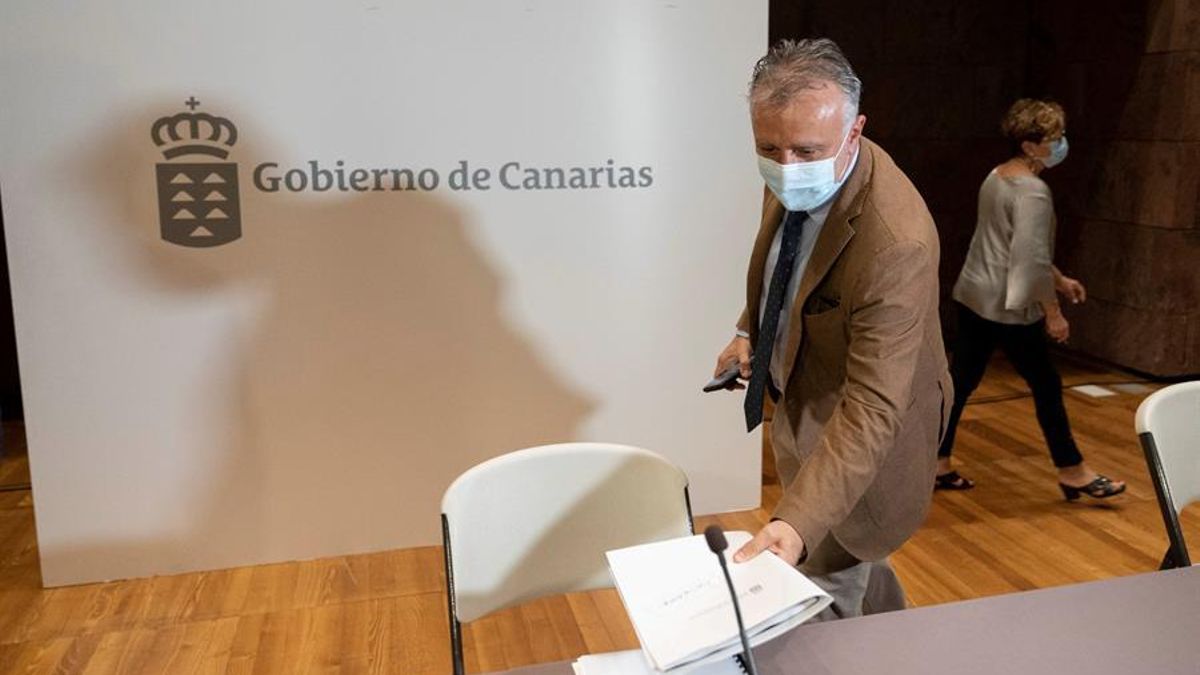 El presidente de Canarias, Ángel Víctor Torres, preside la reunión con los agentes integrantes del Plan para la Reactivación Social y Económica de Canarias.EFE/Miguel Barreto