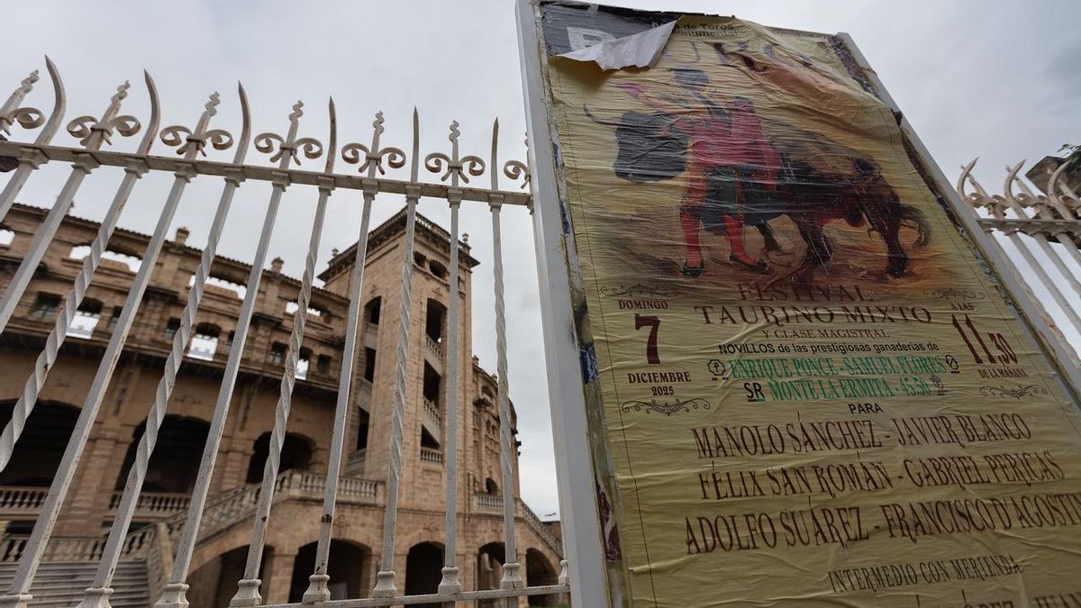 Cartel de la reciente novillada que ha organizado Francisco d’Agostino, el empresario venezolano que quiere comprar la plaza palmesana.