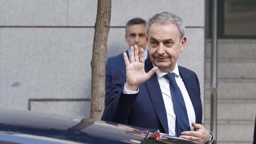 El expresidente del Gobierno, José Luis Rodríguez Zapatero, llega a la Audiencia Nacional para declarar como investigado por organización criminal, tráfico de influencias y falsedad en la causa sobre el préstamo a la compañía aérea Plus Ultra.